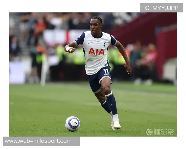 法尔克透露拜仁有意以450万到500万欧回购伊兰昆达